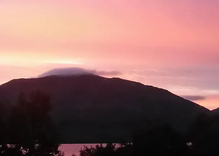 Feriehus Fjord House Fornes